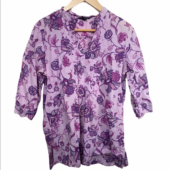 Lands’ End purple floral pattern M 100% cotton top